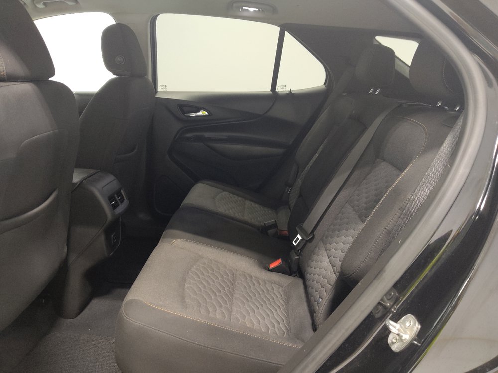 Used 2021 Chevrolet Equinox LT FWD image 18