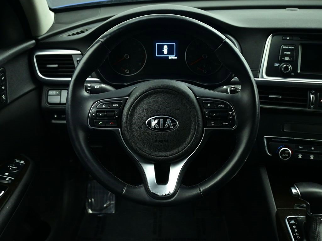 Used 2016 Kia Optima EX image 3
