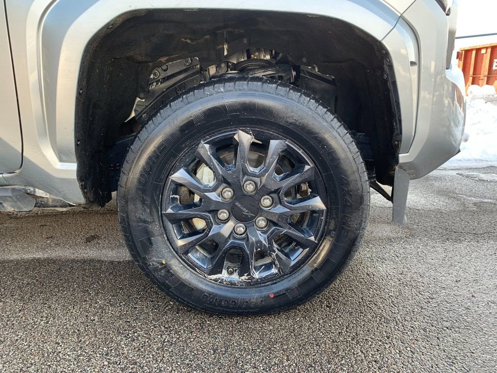 Used 2024 Toyota Tacoma SR5 image 32