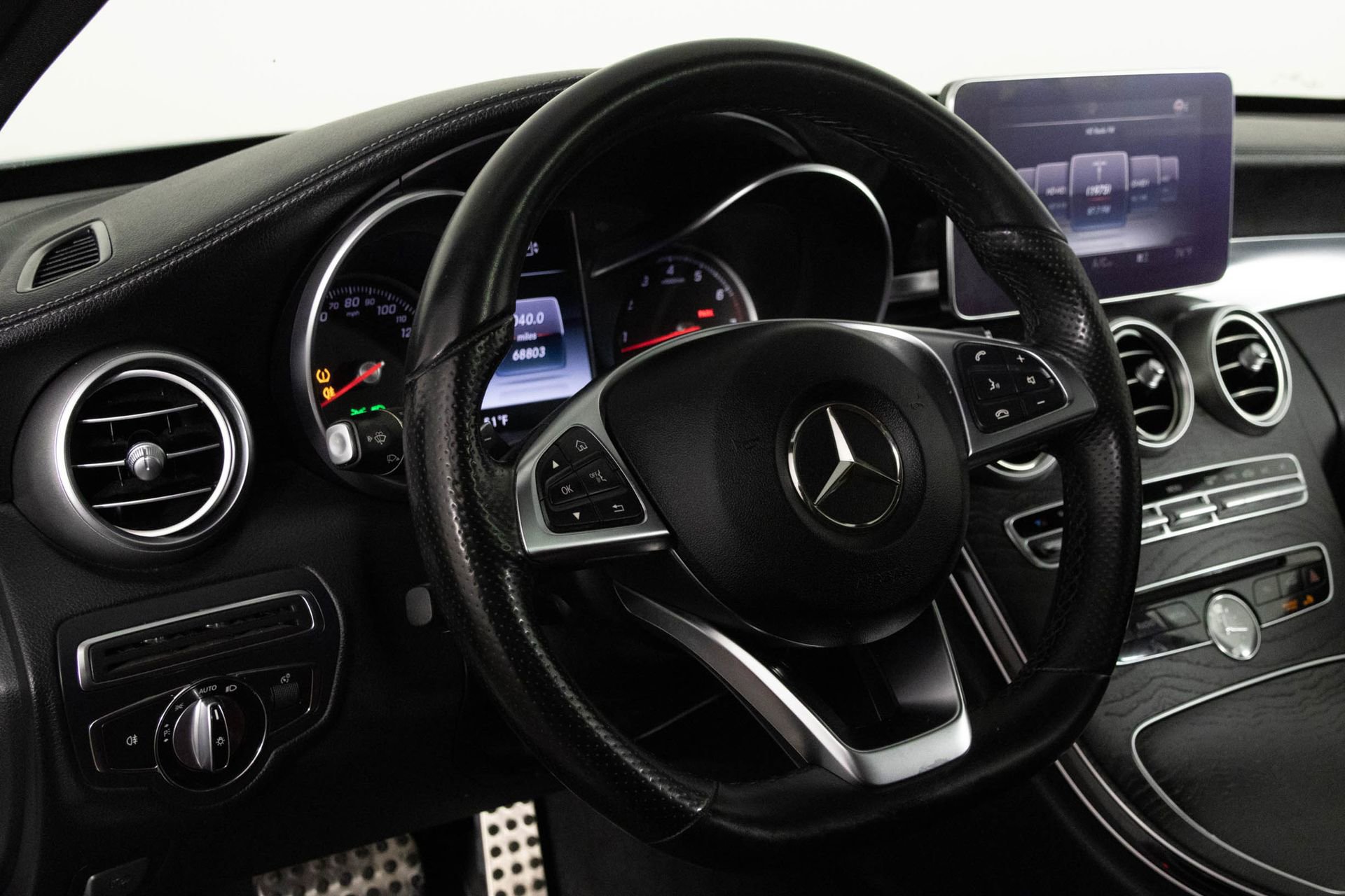 Used 2015 Mercedes-Benz C 300 4MATIC Sedan image 33