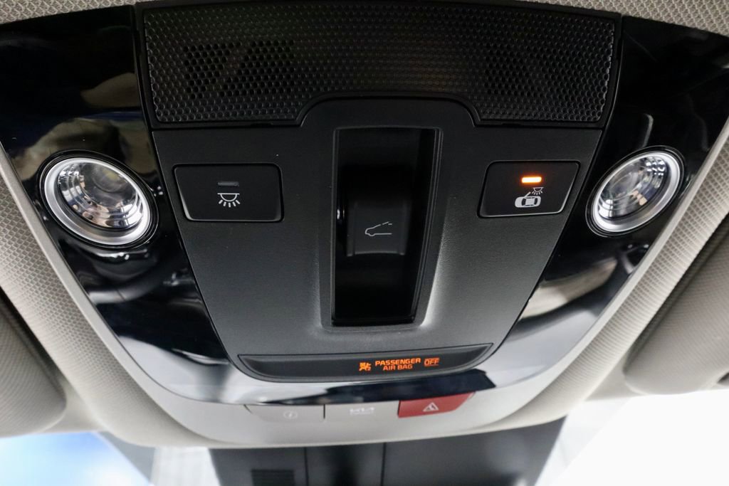 Used 2023 Kia Sorento SX Prestige image 26