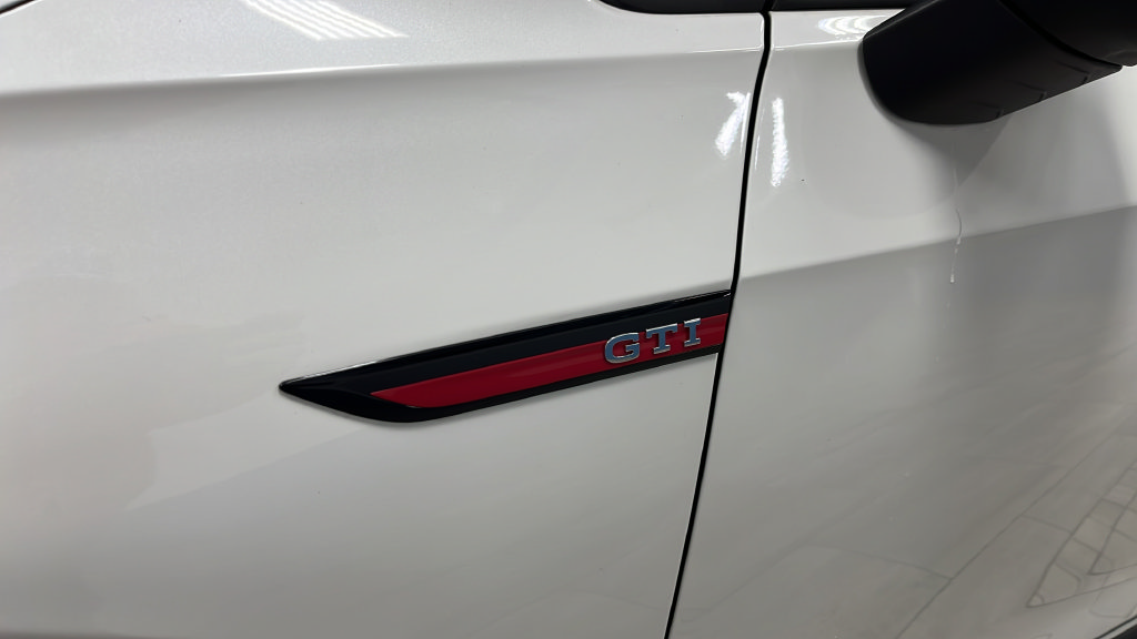 Used 2024 Volkswagen GTI SE FWD image 41