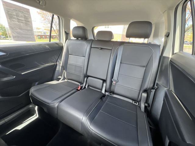 Certified 2021 Volkswagen Tiguan SE AWD/4WD image 21