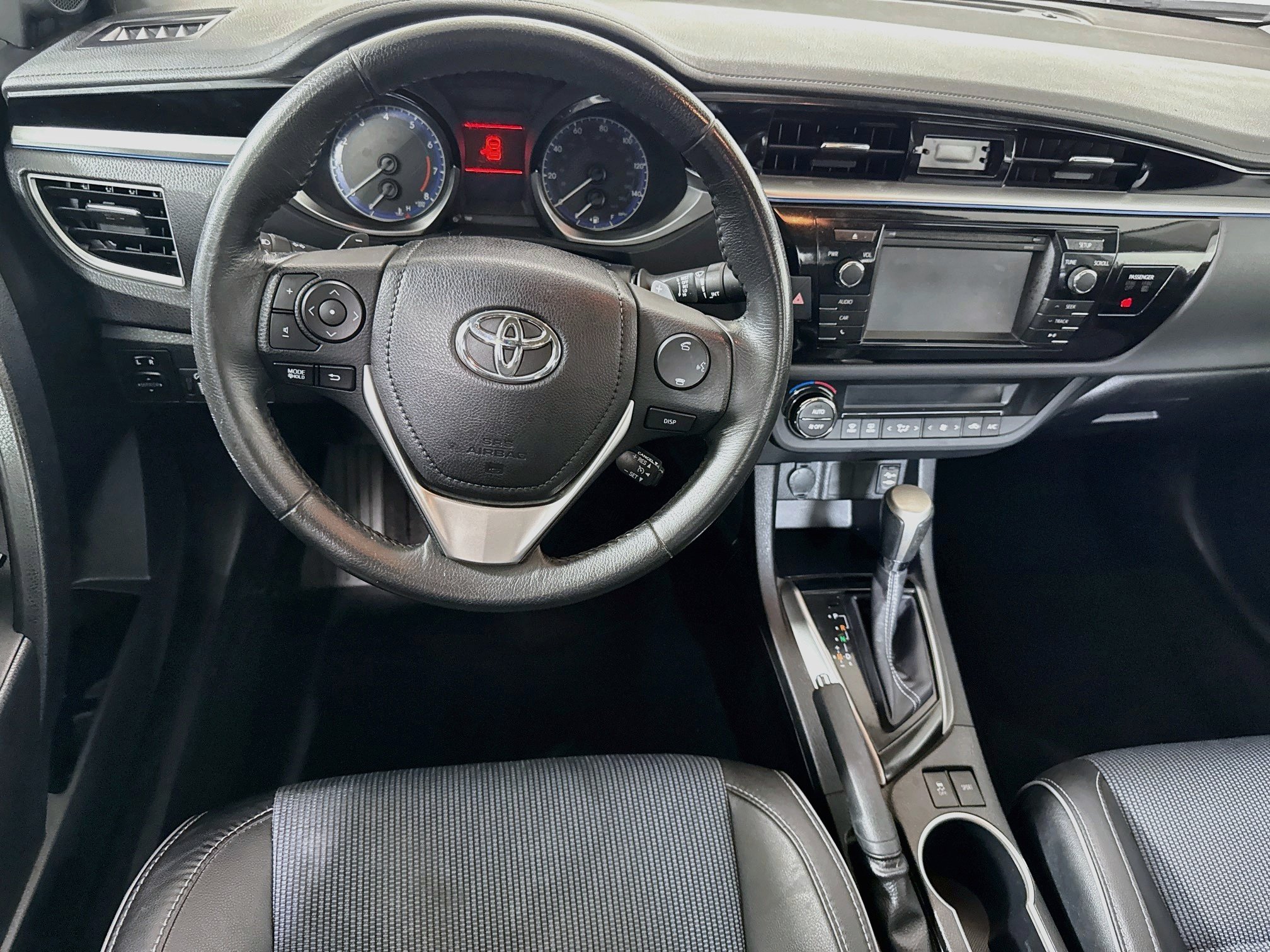 Used 2015 Toyota Corolla S FWD image 20