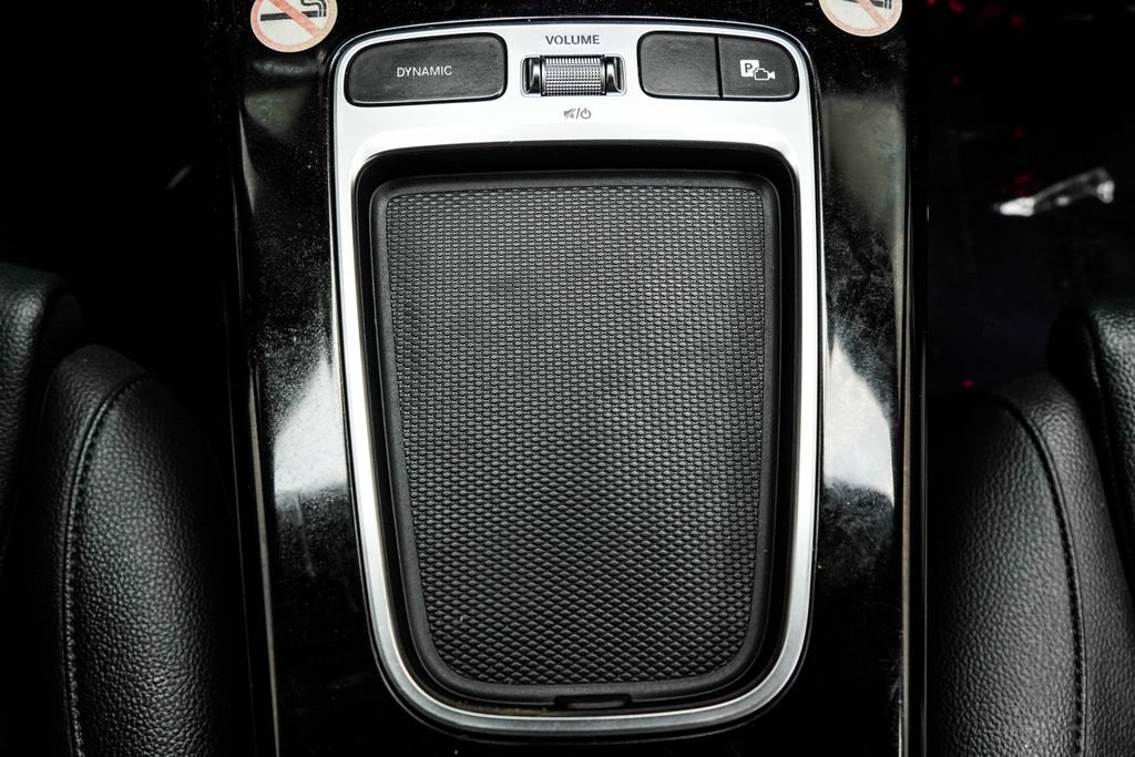 Used 2025 Mercedes-Benz CLA 250 image 33