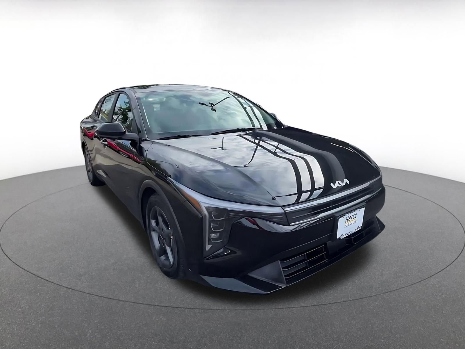Used 2025 Kia K4 FWD image 3