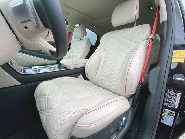 Used 2025 Genesis GV80 3.5T e-SC AWD/4WD image 20