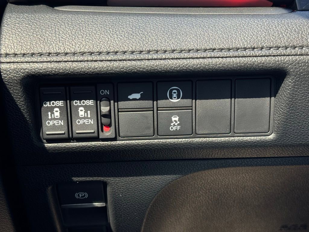 Used 2023 Honda Odyssey Sport image 30
