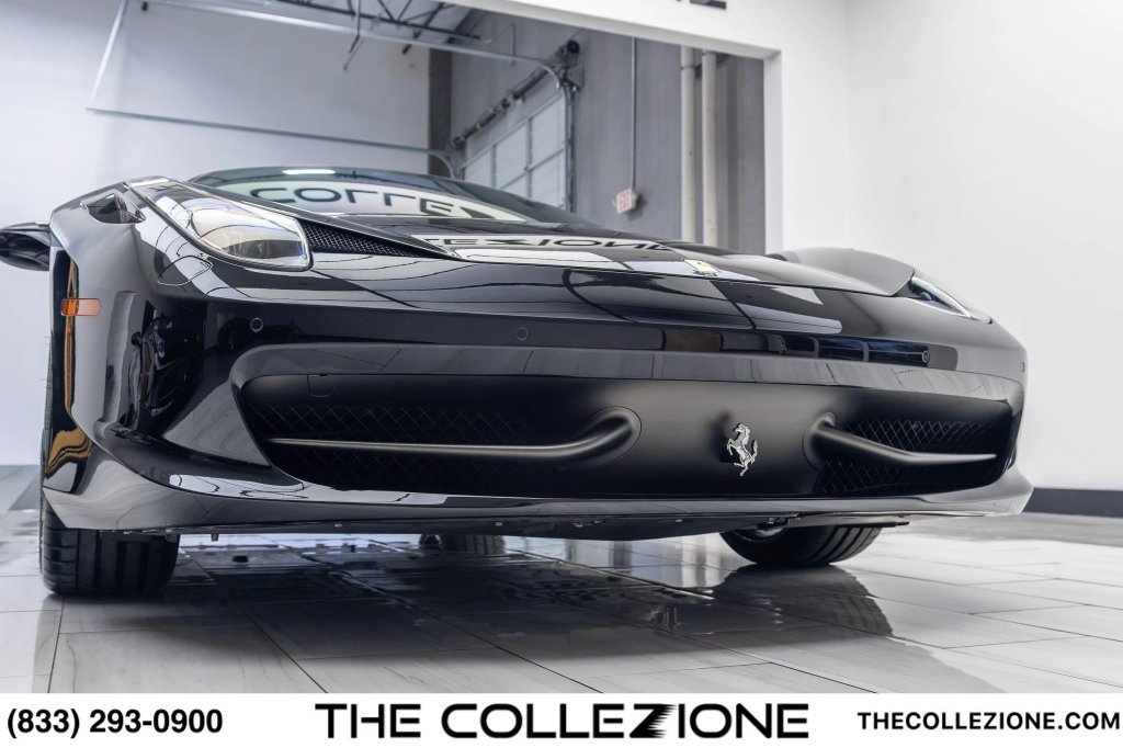 Used 2014 Ferrari 458 Italia Coupe RWD image 9