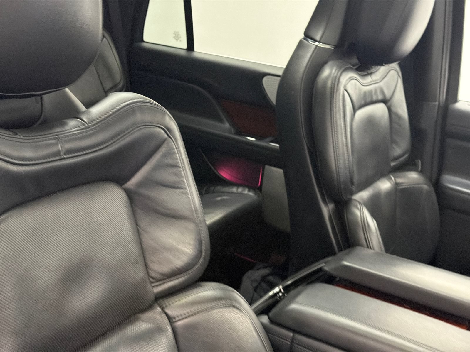 Certified 2023 Lincoln Navigator Reserve AWD/4WD image 13