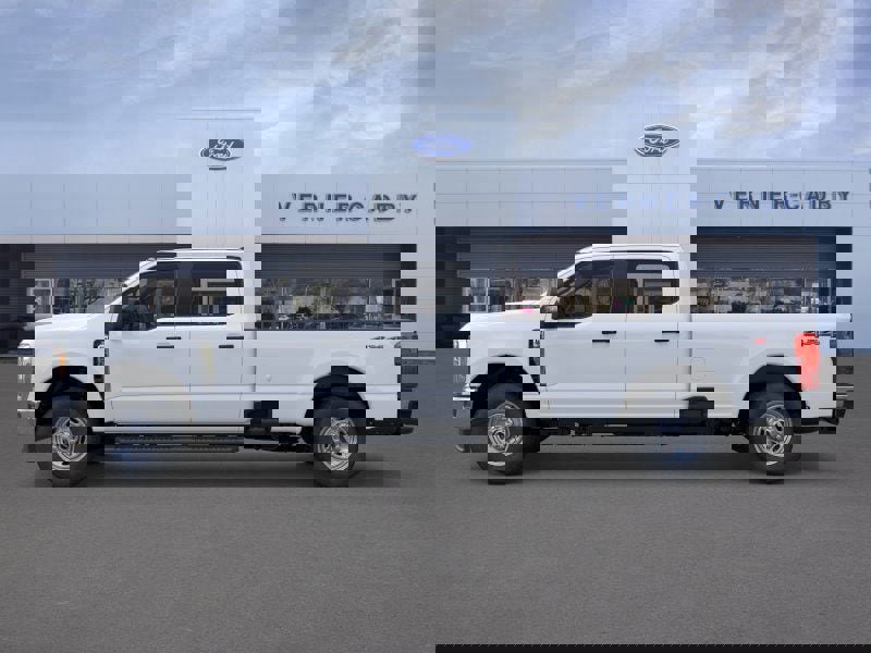 New 2026 Ford F350 XL image 3