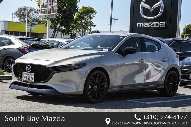 Certified 2025 MAZDA MAZDA3 Hatchback w/ Appearance Package AWD/4WD image 3