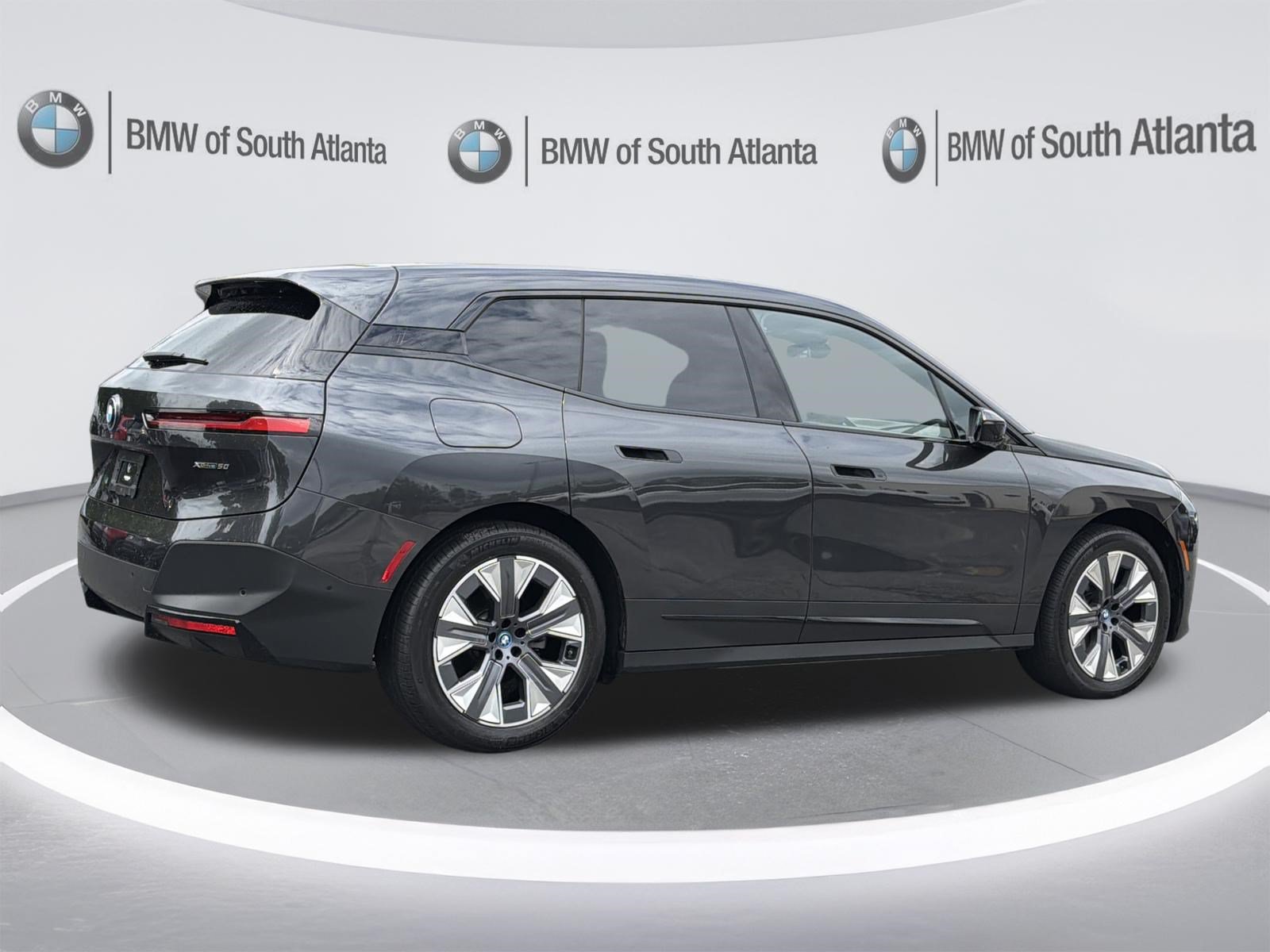 Certified 2024 BMW iX xDrive50 w/ Premium Package AWD/4WD image 24