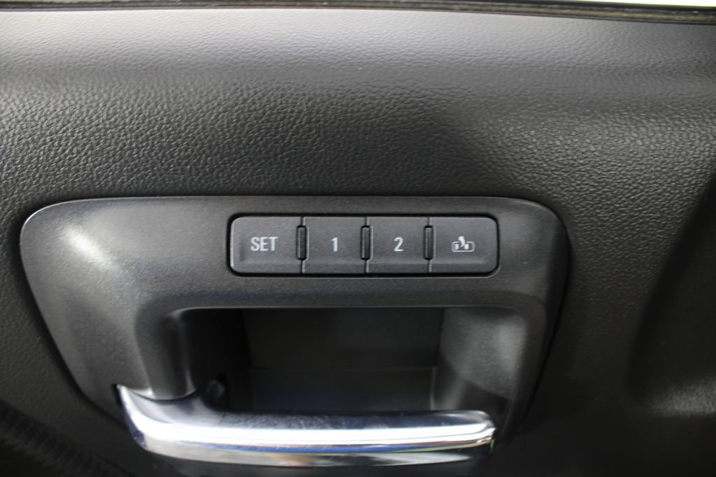 Used 2017 GMC Sierra 1500 SLT AWD/4WD image 16