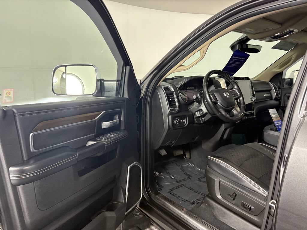 Used 2022 RAM 2500 Laramie AWD/4WD image 11