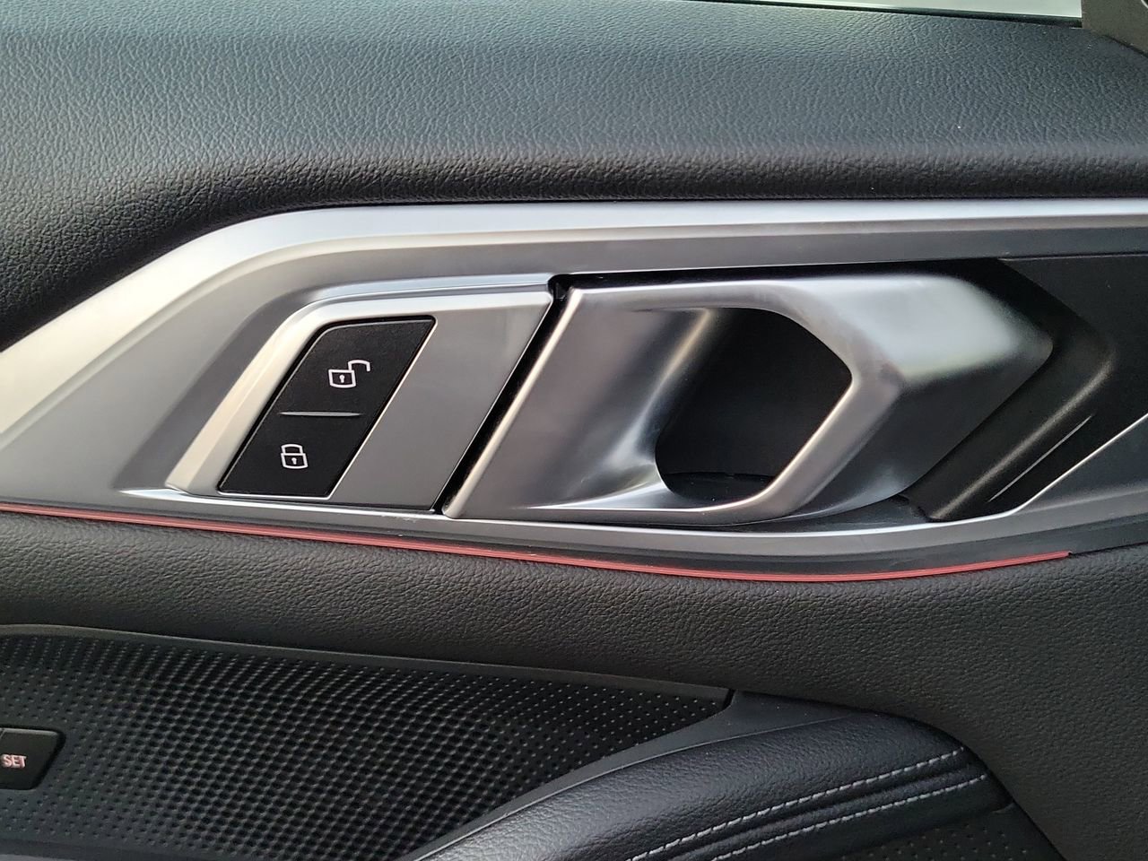 Used 2022 BMW 430i Convertible image 17