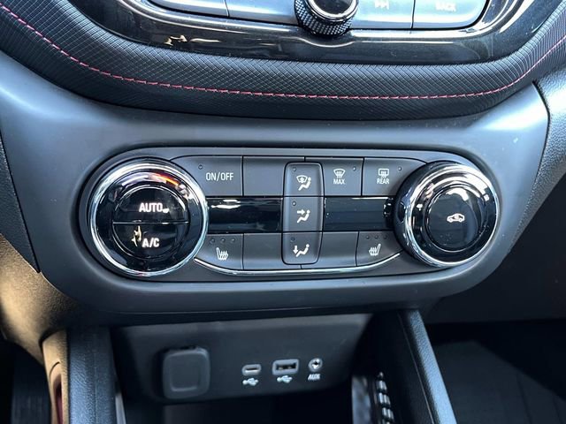 Used 2023 Chevrolet TrailBlazer RS w/ Convenience Package image 31