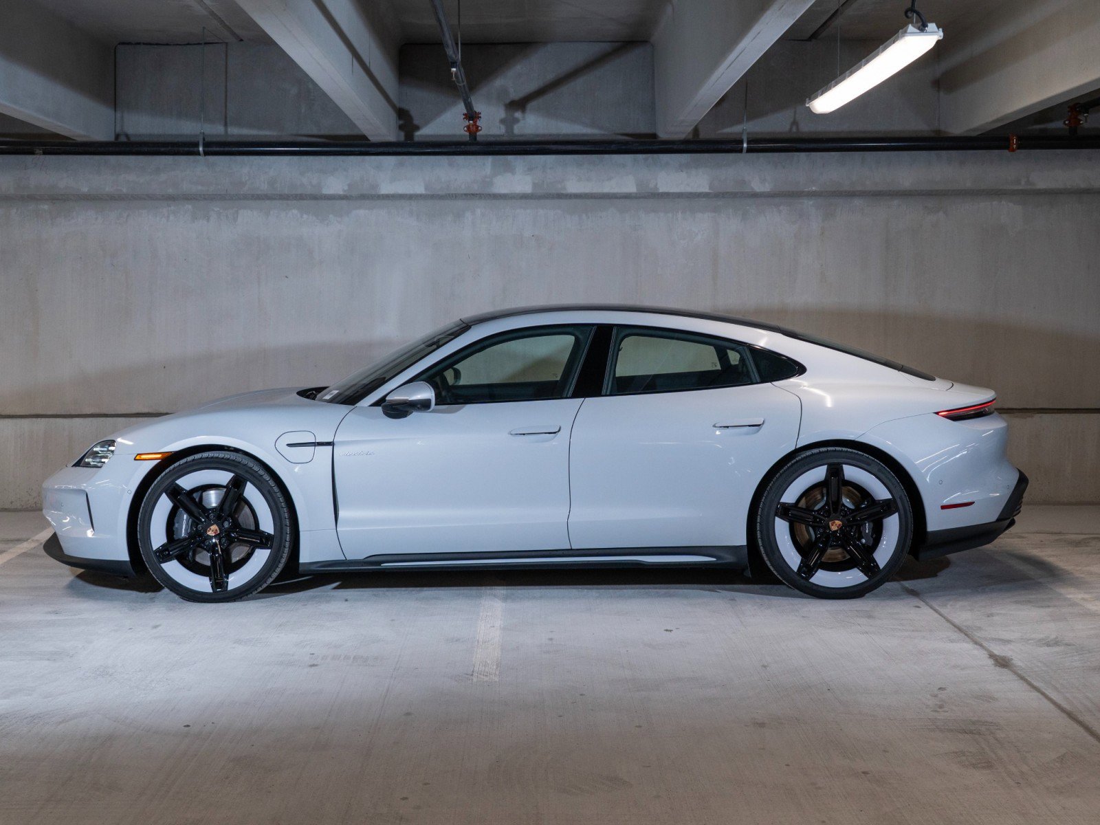 New 2026 Porsche Taycan AWD/4WD image 2