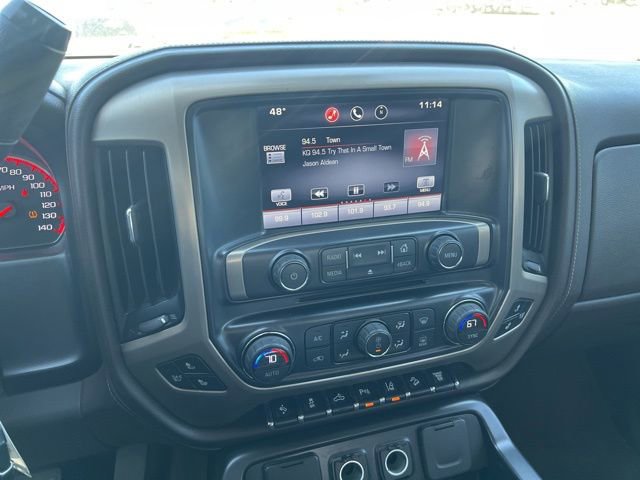 Used 2015 GMC Sierra 2500 Denali w/ Duramax Plus Package AWD/4WD image 11