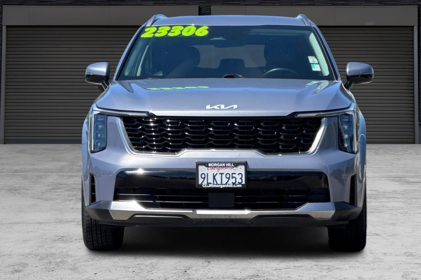 Used 2024 Kia Sorento S image 10