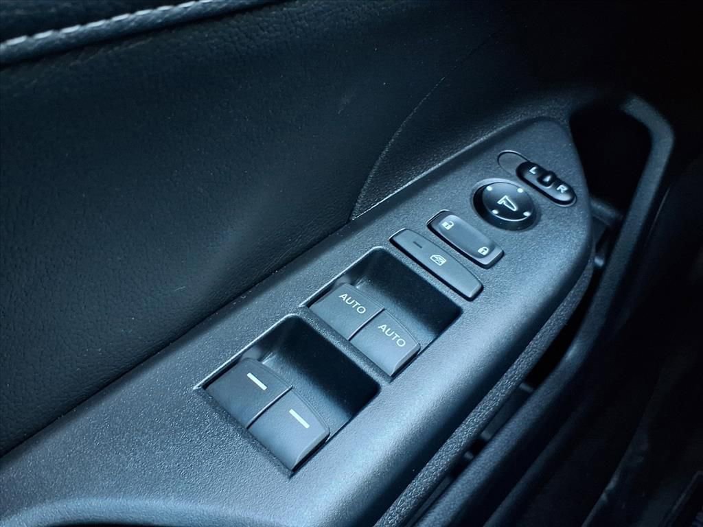 Used 2017 Honda Civic Touring image 23