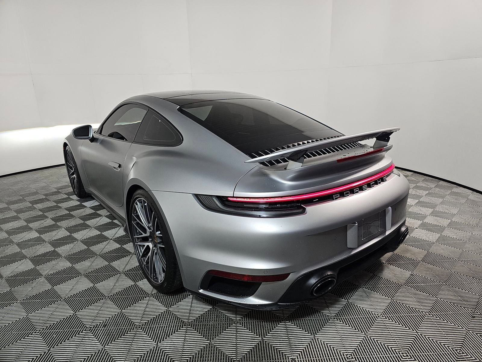 Used 2021 Porsche 911 Turbo AWD/4WD image 4