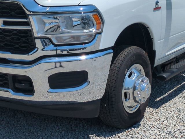New 2024 RAM 3500 Tradesman image 9