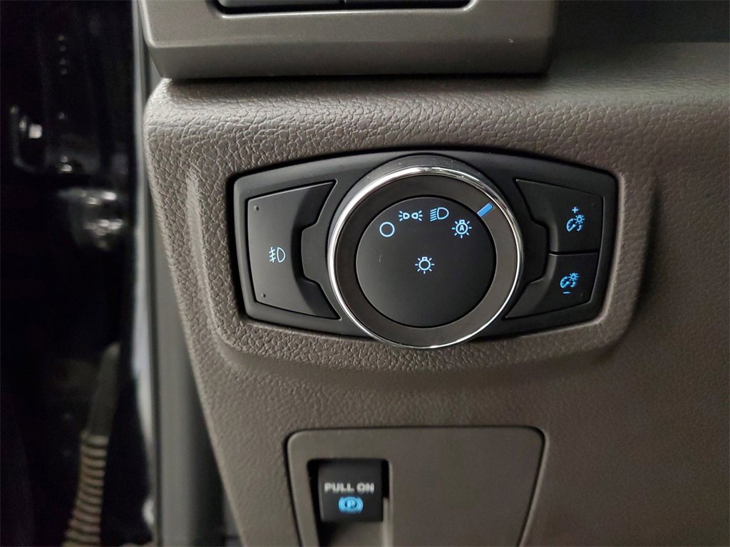 Used 2020 Ford Expedition XLT w/ Equipment Group 202A image 11