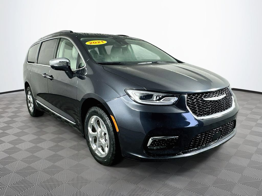 Certified 2021 Chrysler Pacifica Limited w/ Premium & Safety Sphere Group AWD/4WD image 2