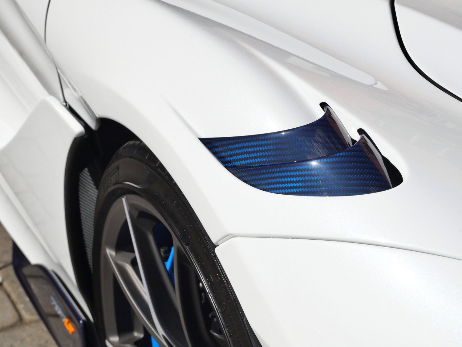 Used 2022 McLaren 765LT RWD image 37