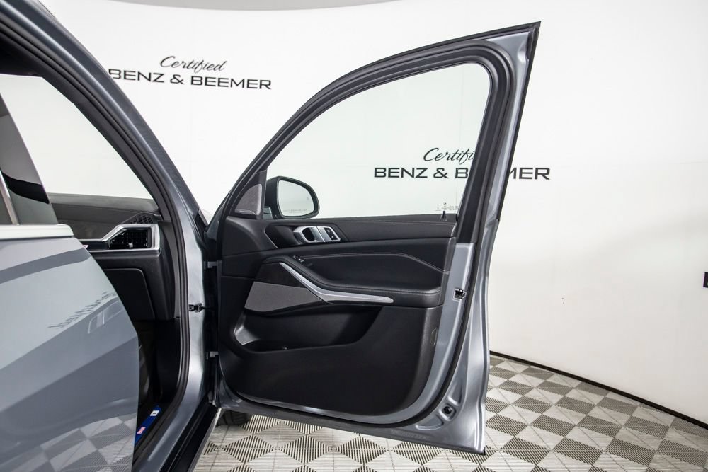 Used 2026 BMW X5 sDrive40i RWD image 19