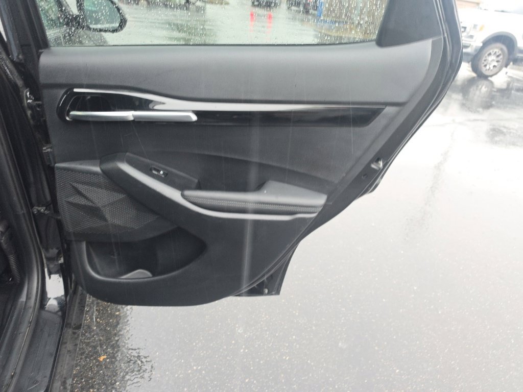 Used 2025 Kia Seltos EX w/ EX Sunroof Package FWD image 28