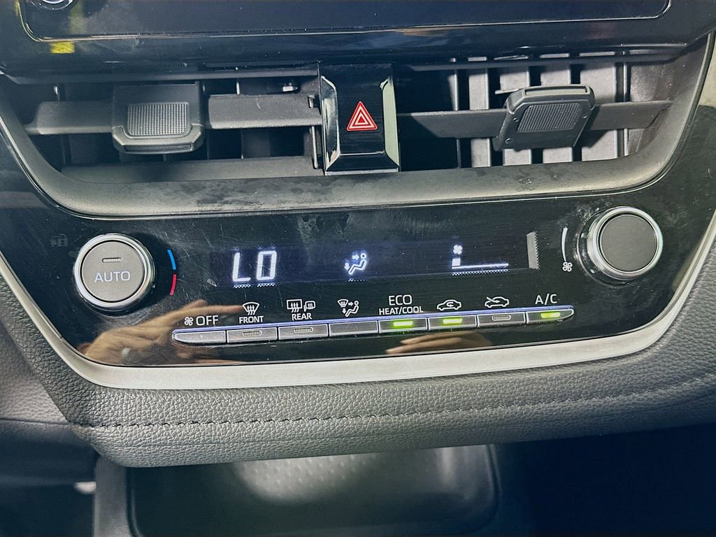 Certified 2024 Toyota Corolla SE image 15