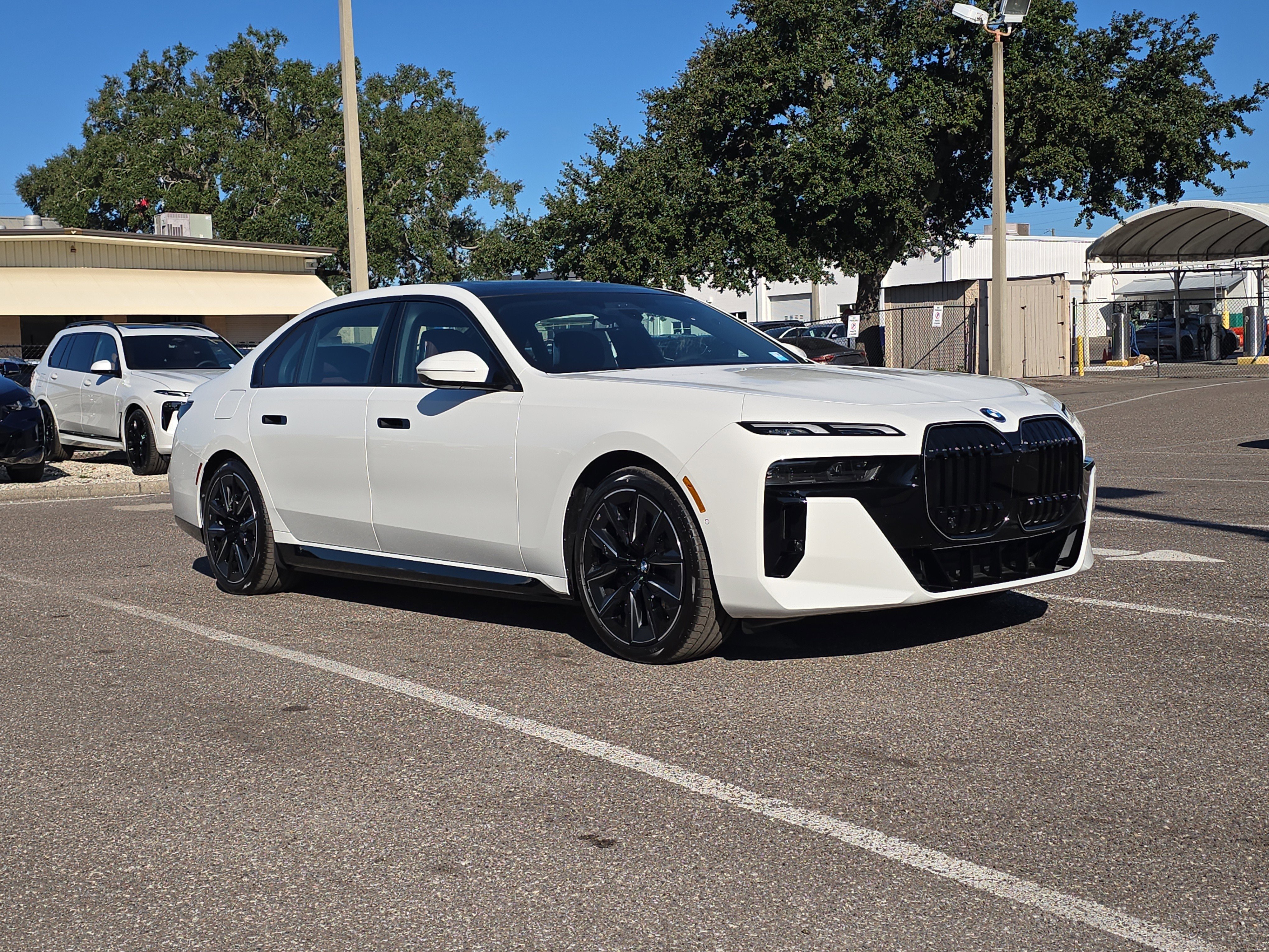 New 2026 BMW i7 eDrive50 w/ M Sport Package image 2