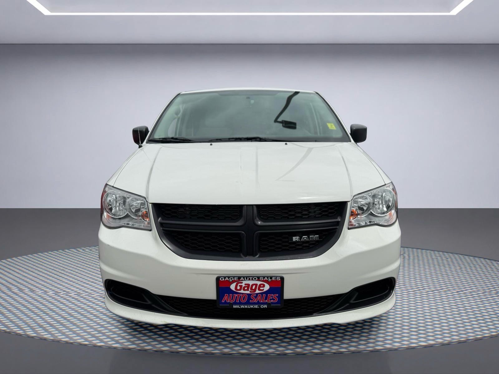 Used 2013 RAM C/V Tradesman FWD image 10