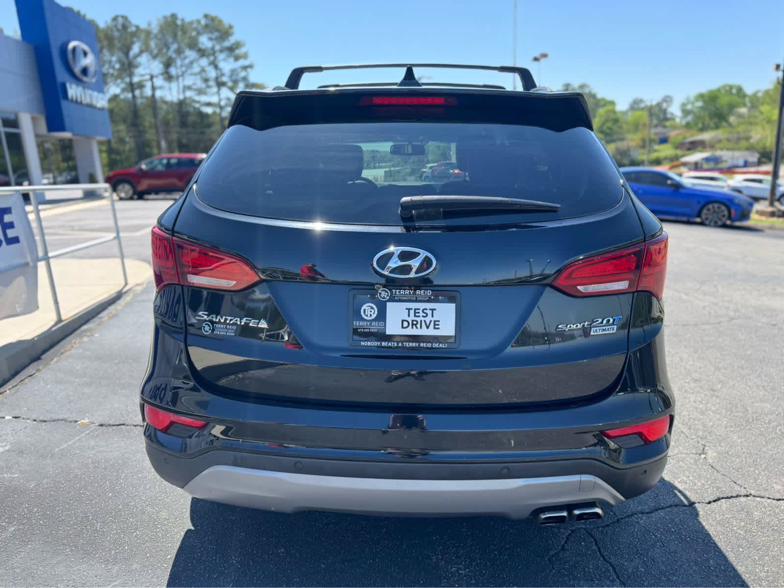 Used 2017 Hyundai Santa Fe Sport FWD image 4