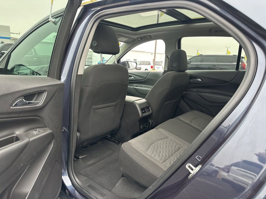 Used 2018 Chevrolet Equinox LT w/ Sun & Infotainment Package FWD image 20