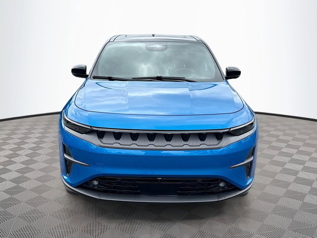 Used 2025 Jeep Wagoneer S Limited AWD/4WD image 2