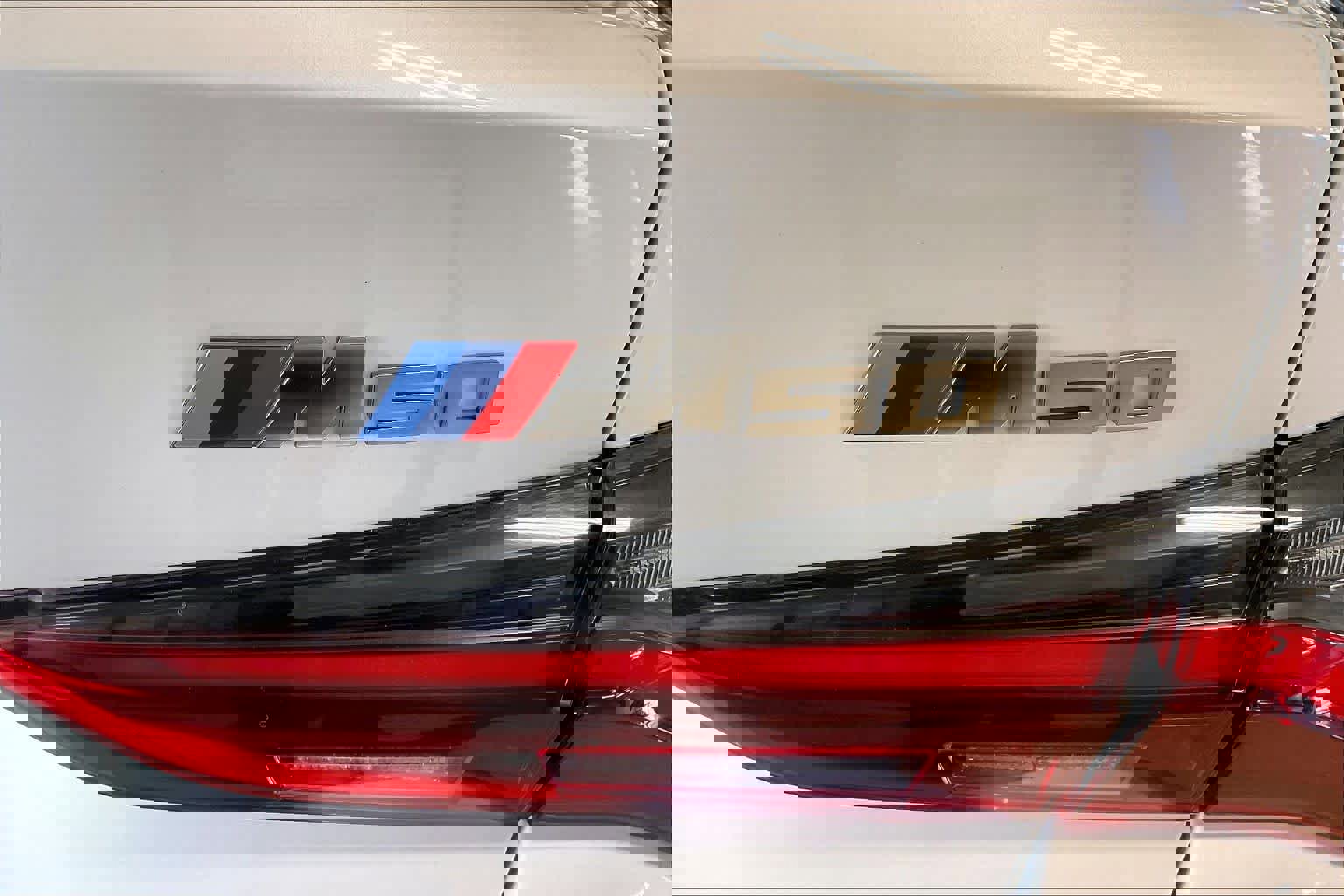 Used 2024 BMW i4 M50 w/ Premium Package image 9