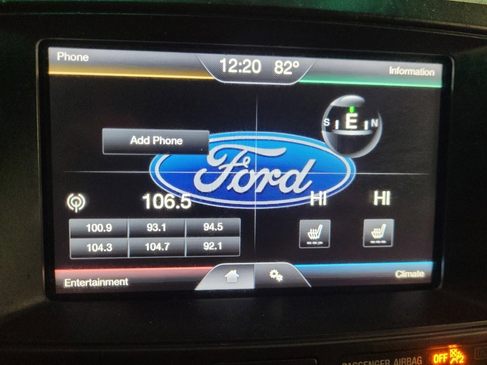 Used 2016 Ford Explorer XLT w/ Equipment Group 202A AWD/4WD image 25