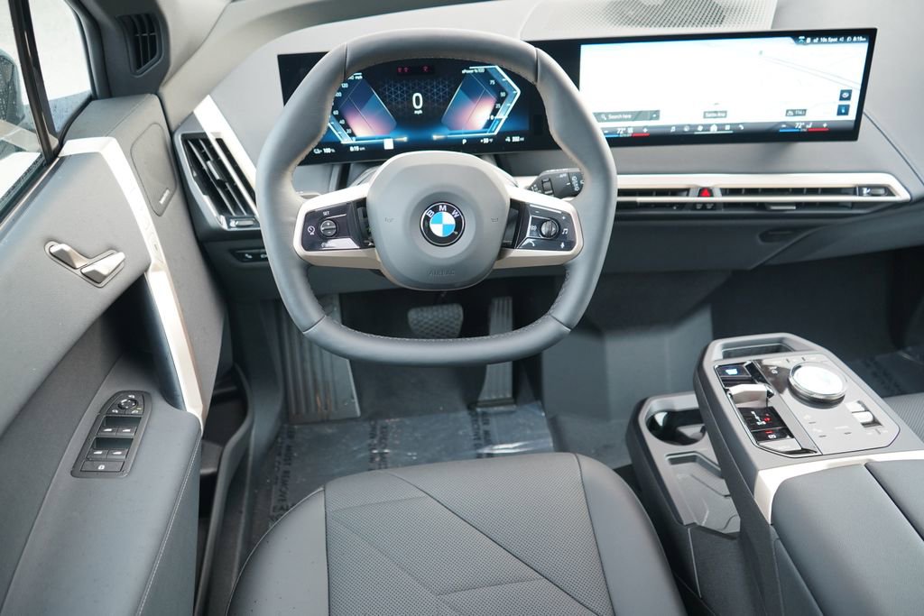 New 2026 BMW iX xDrive60 image 12