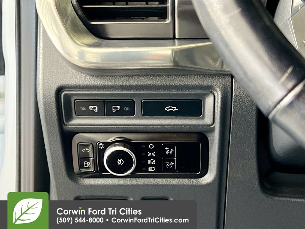 Used 2023 Ford F150 Lariat w/ Equipment Group 502A High AWD/4WD image 19
