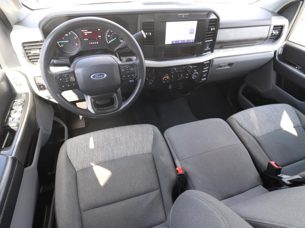 Used 2025 Ford F350 XLT AWD/4WD image 6