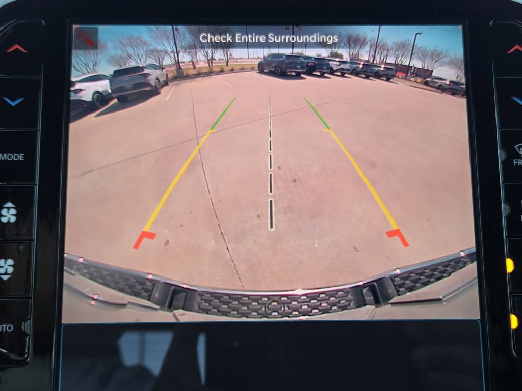 Used 2025 RAM 1500 Laramie AWD/4WD image 7