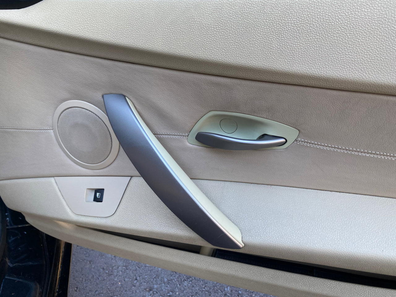 Used 2006 BMW Z4 3.0si image 30