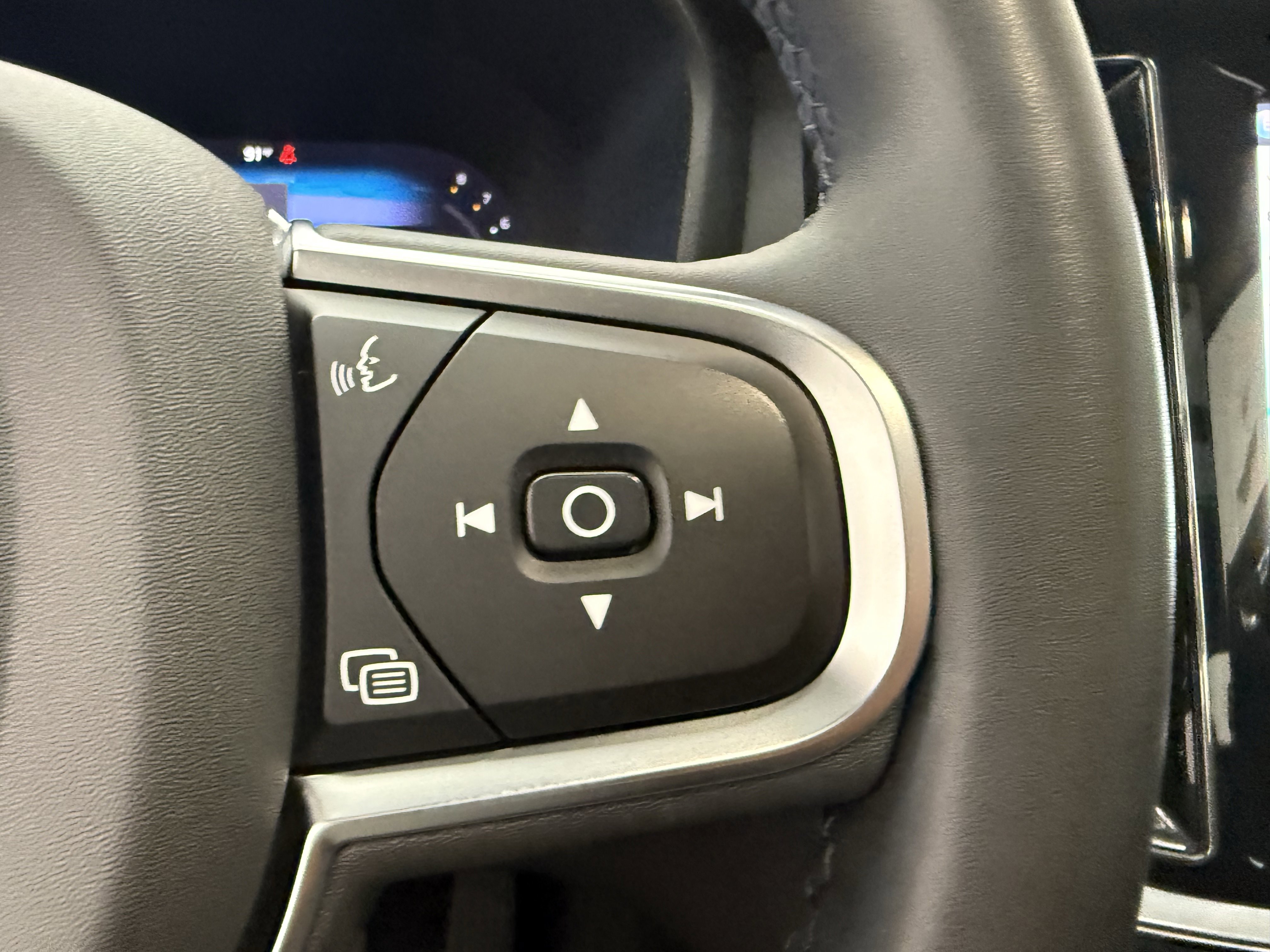 Used 2024 Volvo S60 B5 Core AWD/4WD image 19
