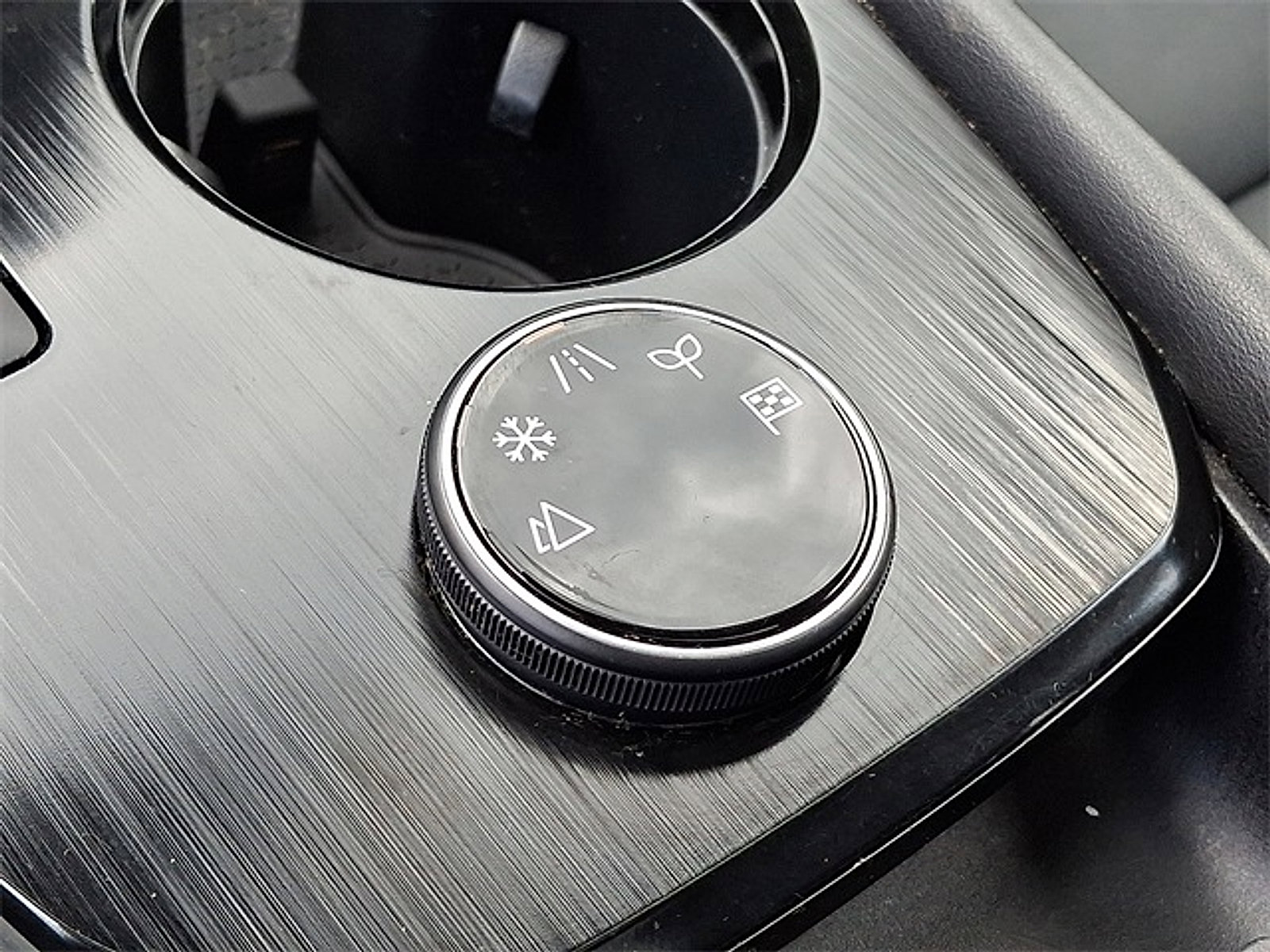 Certified 2022 Nissan Rogue SL w/ SL Premium Package image 25