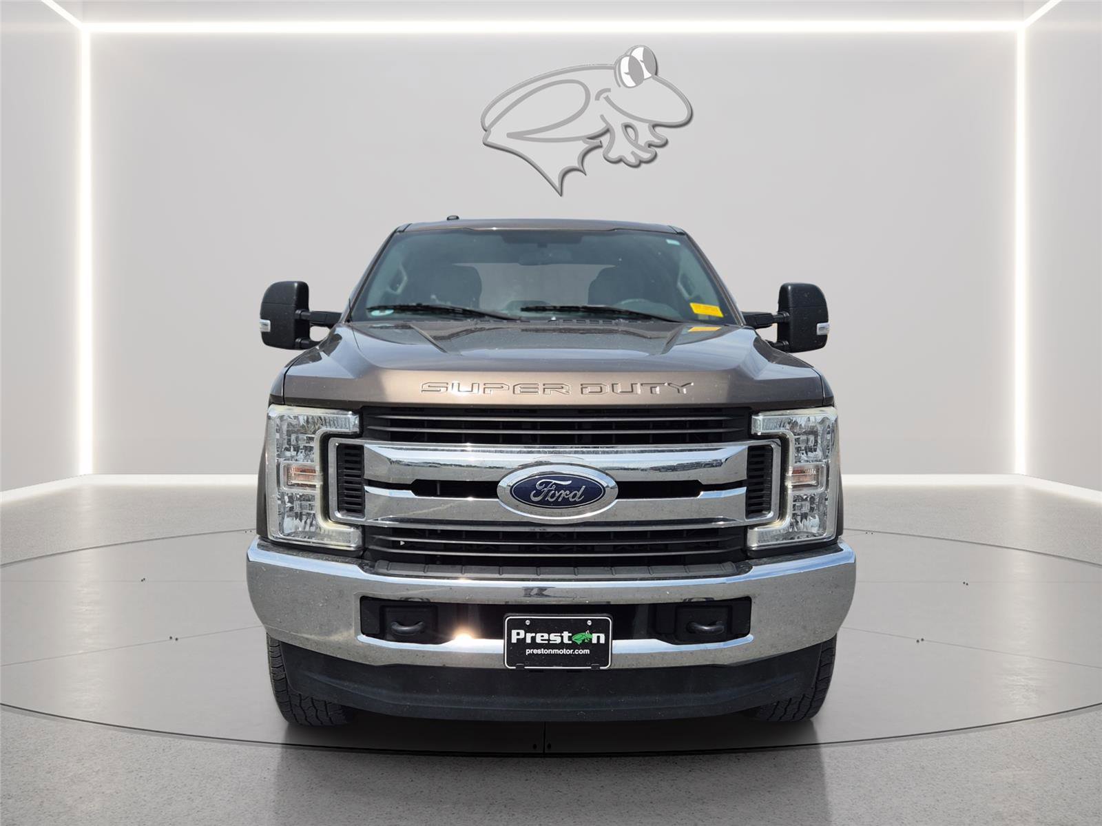 Used 2017 Ford F250 XLT w/ Snow Plow Prep Package AWD/4WD image 8