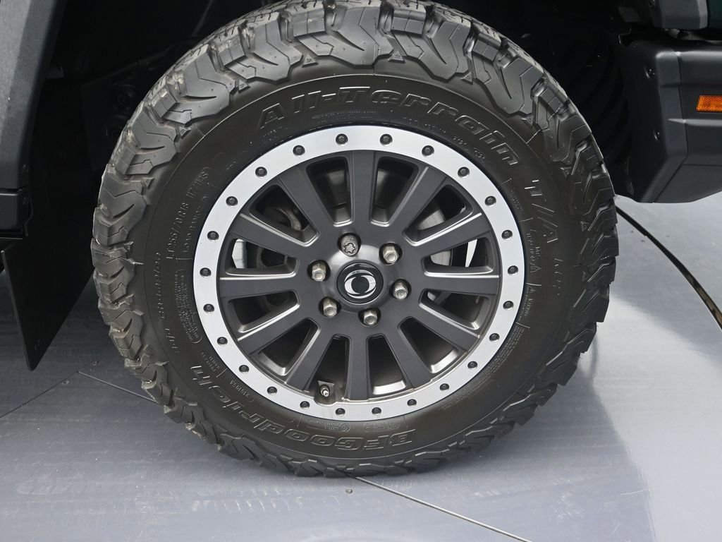 Used 2024 INEOS Grenadier Fieldmaster Edition image 9