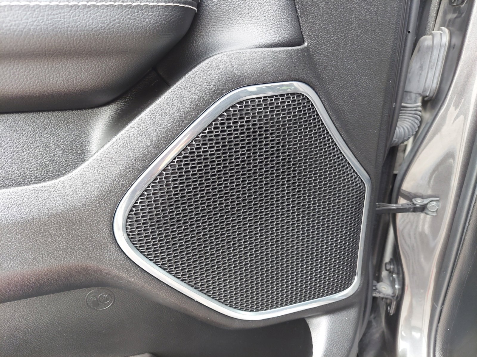 Certified 2024 RAM 1500 Laramie image 26